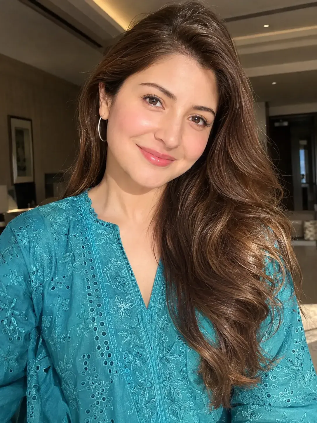 A Beautiful Woman In A Turquoise Blue Embroidered Kurta With Elegant Beauty And Charming Smile ✨💙