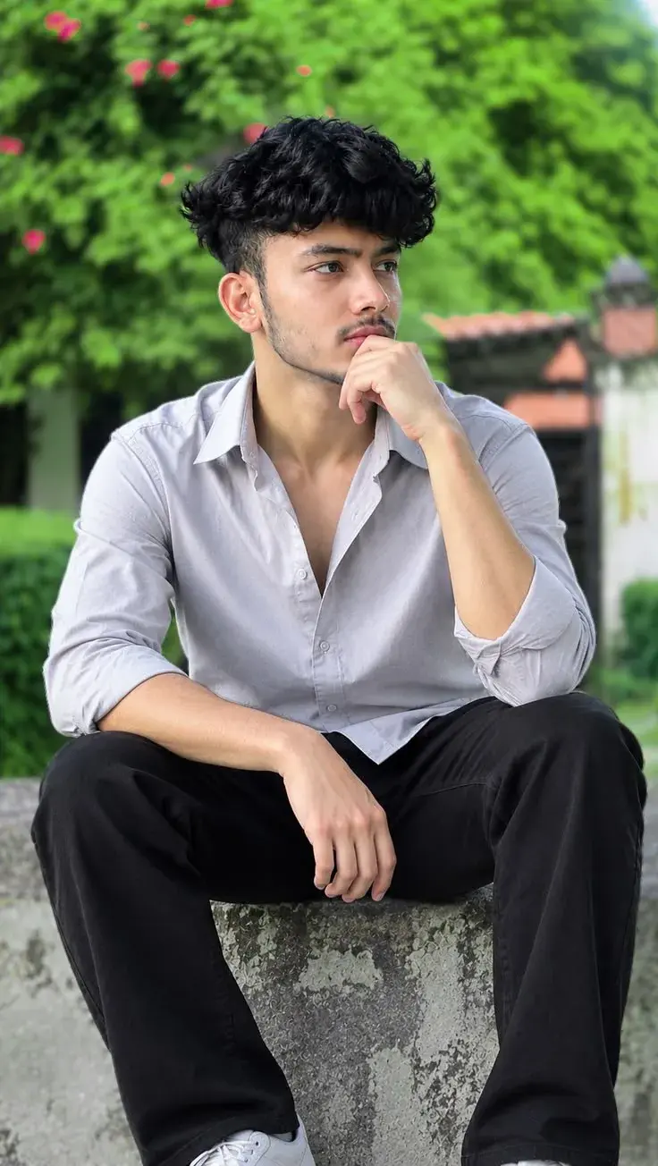A Man Good Looks