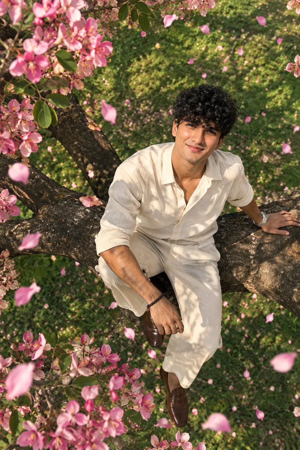 🌸 “Blooming Above The World” 🌸