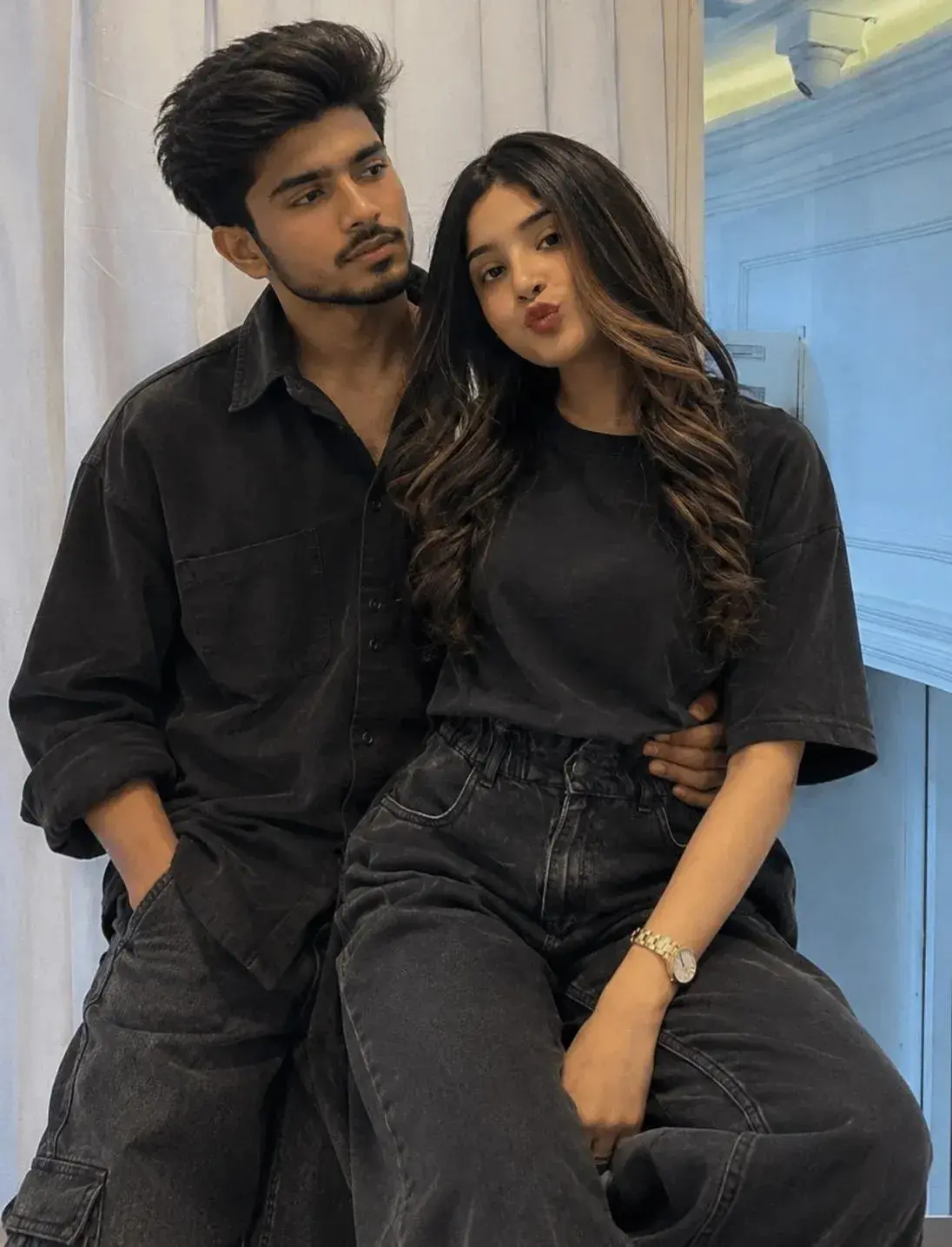 Cinematic Couple Portrait Prompt — 4K