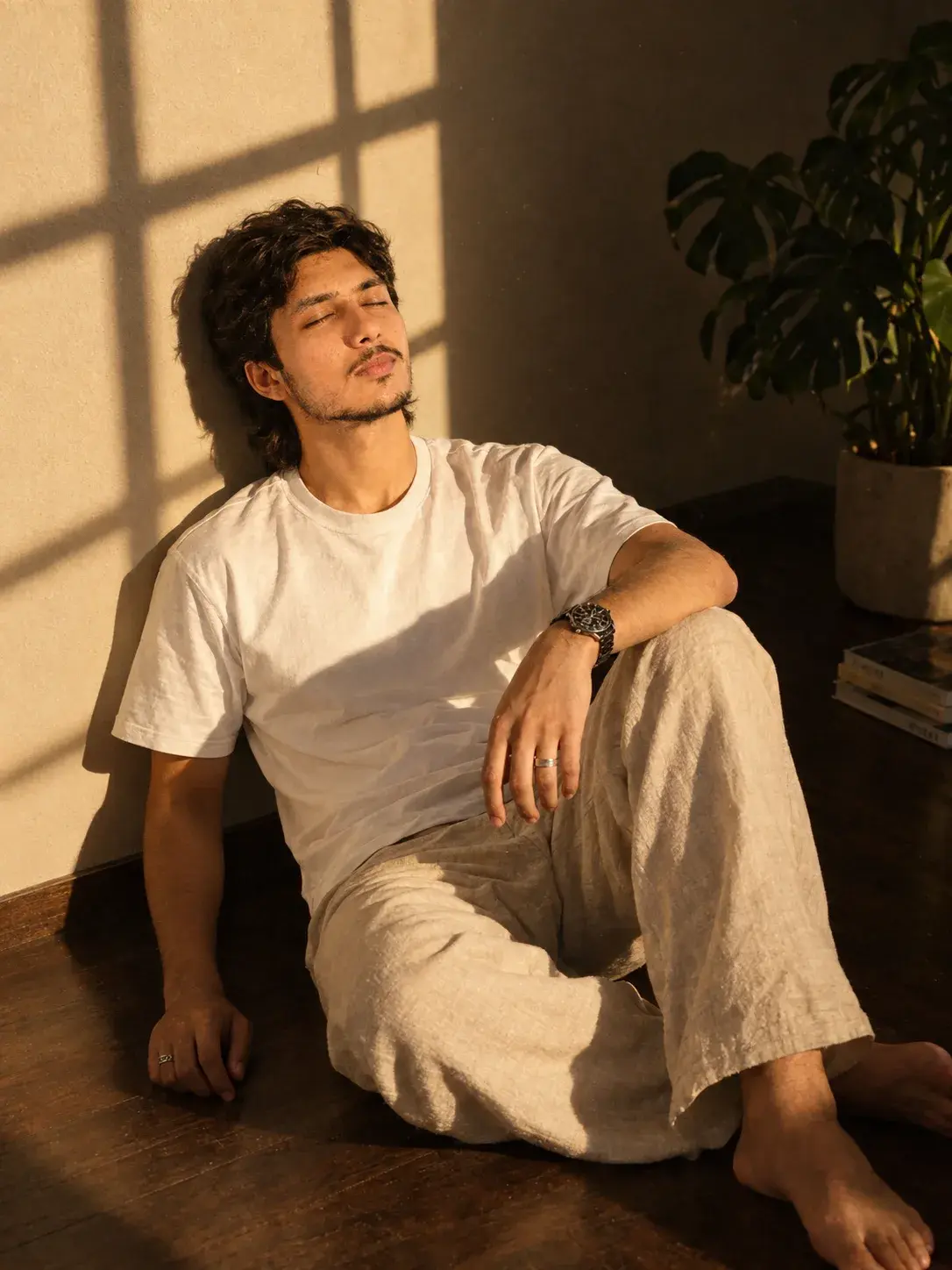Cinematic Golden Hour Male Portrait: Face Lock & Restful Pose