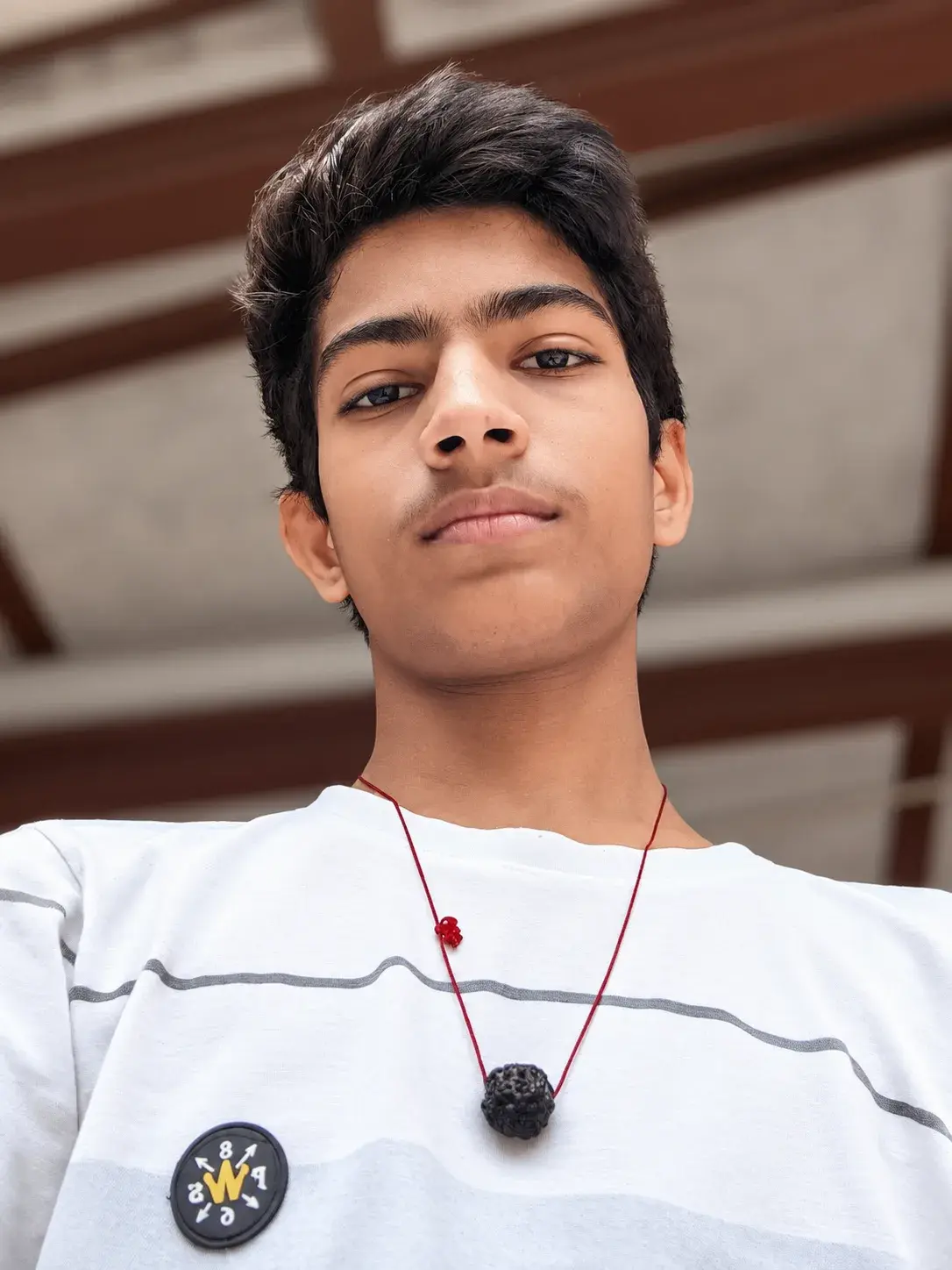 Convert Photo Into An Ultra-High-Resolution, Professional DSLR Portrait.