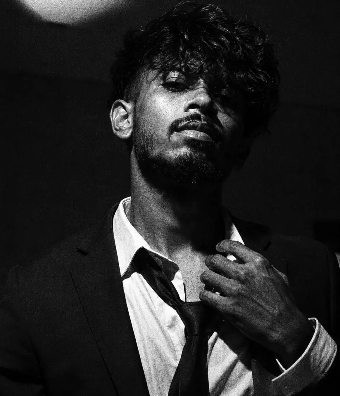 Dark Elegance 🖤