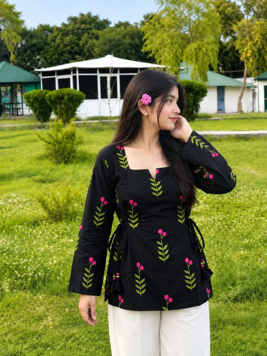 Floral Blooms & Garden Strolls 🌸🖤🌿