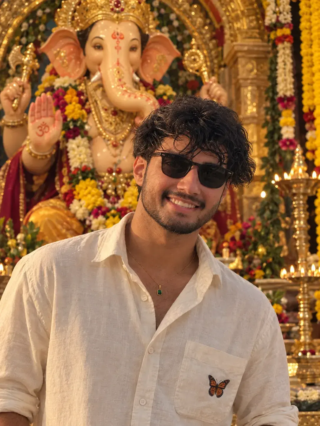 Ganpati Mandal Darshan AI Photo Prompt For Boys