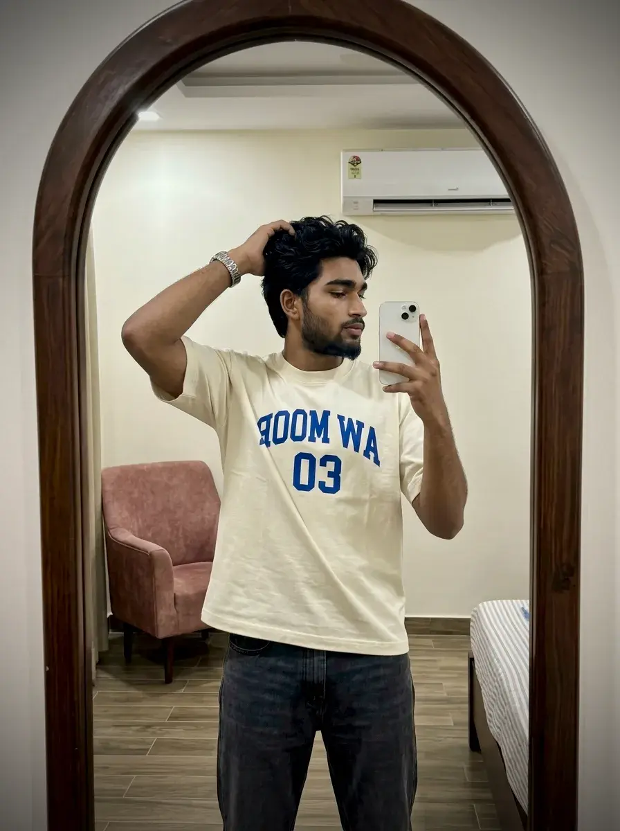 Laid-Back Oversized Graphic Tee Mirror Selfie