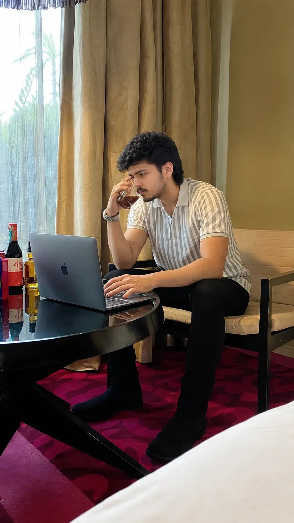 Luxury Hotel Work Vibes | Casual & Classy