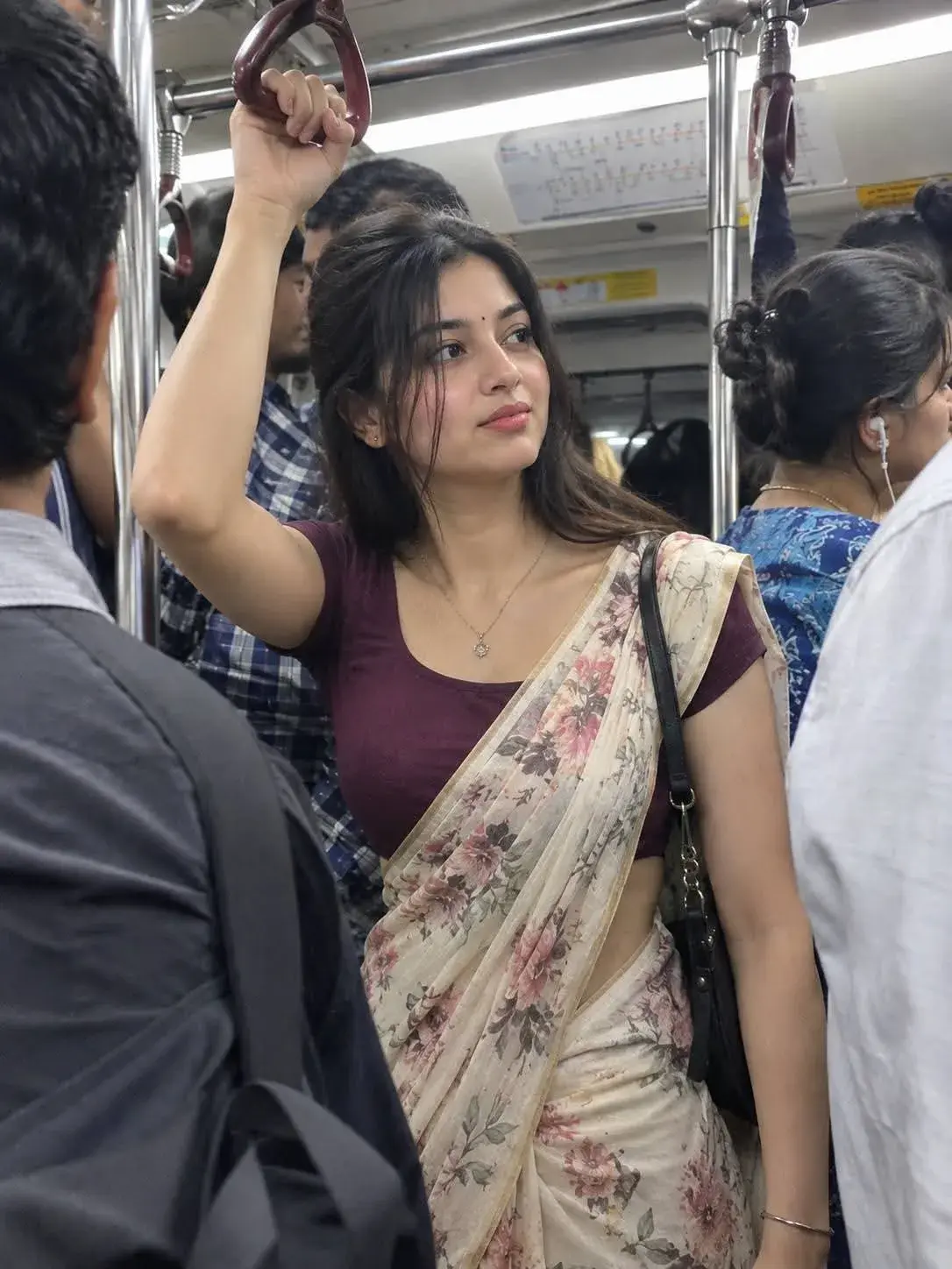 Metro Candid Saree Girl Portrait – Crowded Train Aesthetic