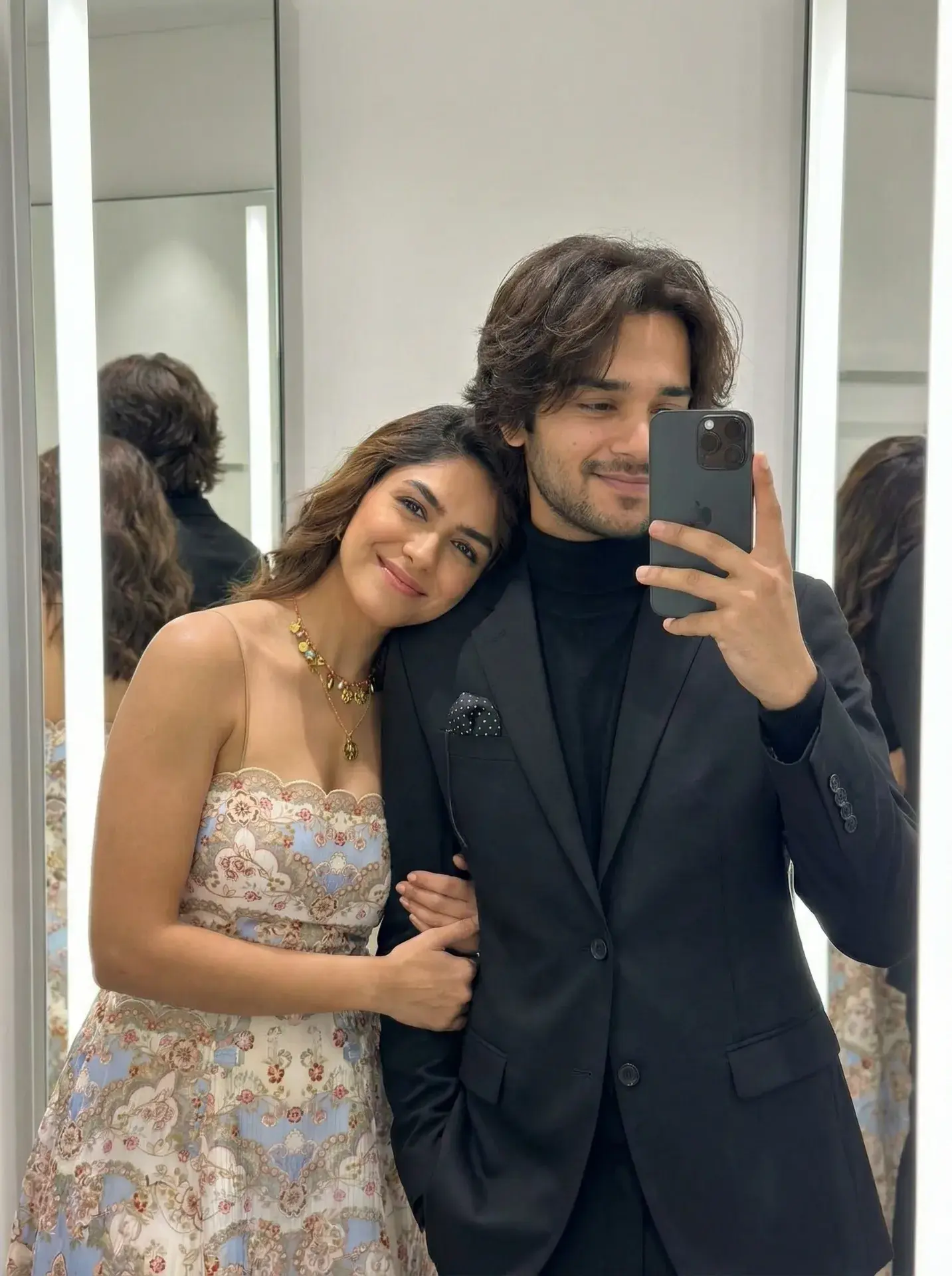 Mirror Selfie Couple