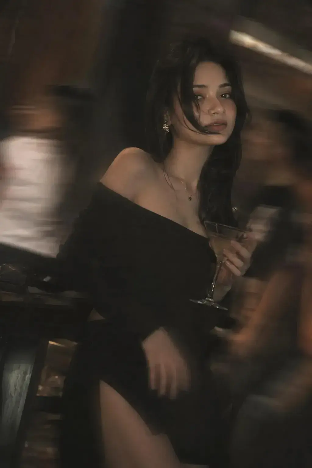 Prompt: Cinematic Nightlife Portrait — Moody Luxury Aesthetic