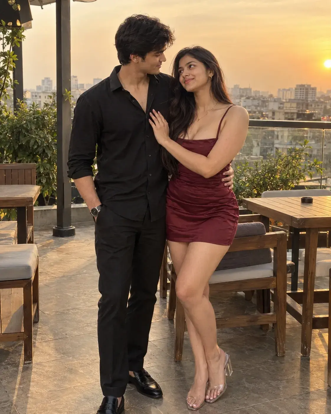 Romantic Couple Photoshoot | Natural Chemistry & Stylish Couple Goals