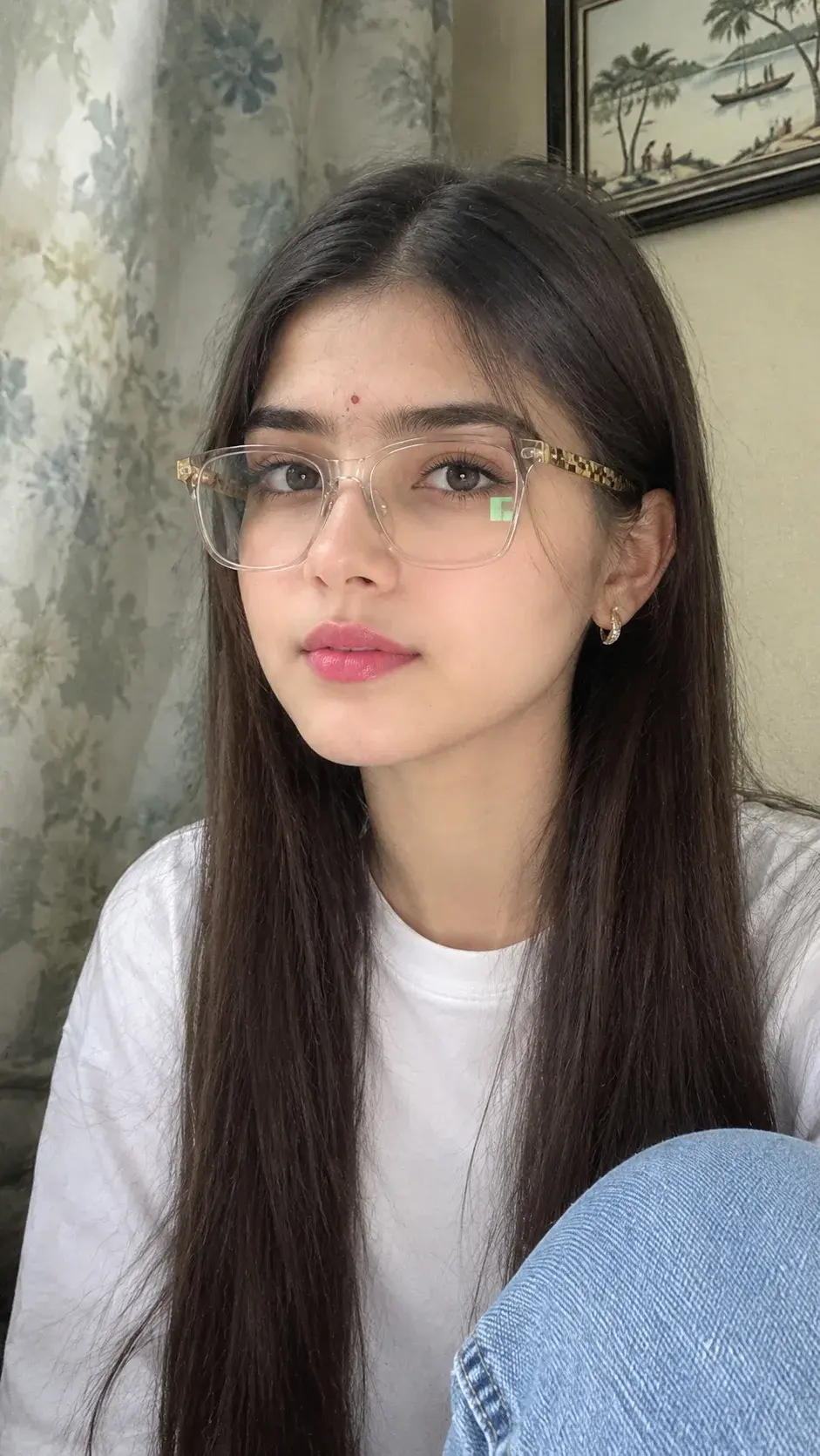 Soft Girl Portrait 🤍✨ | Cozy Home Aesthetic