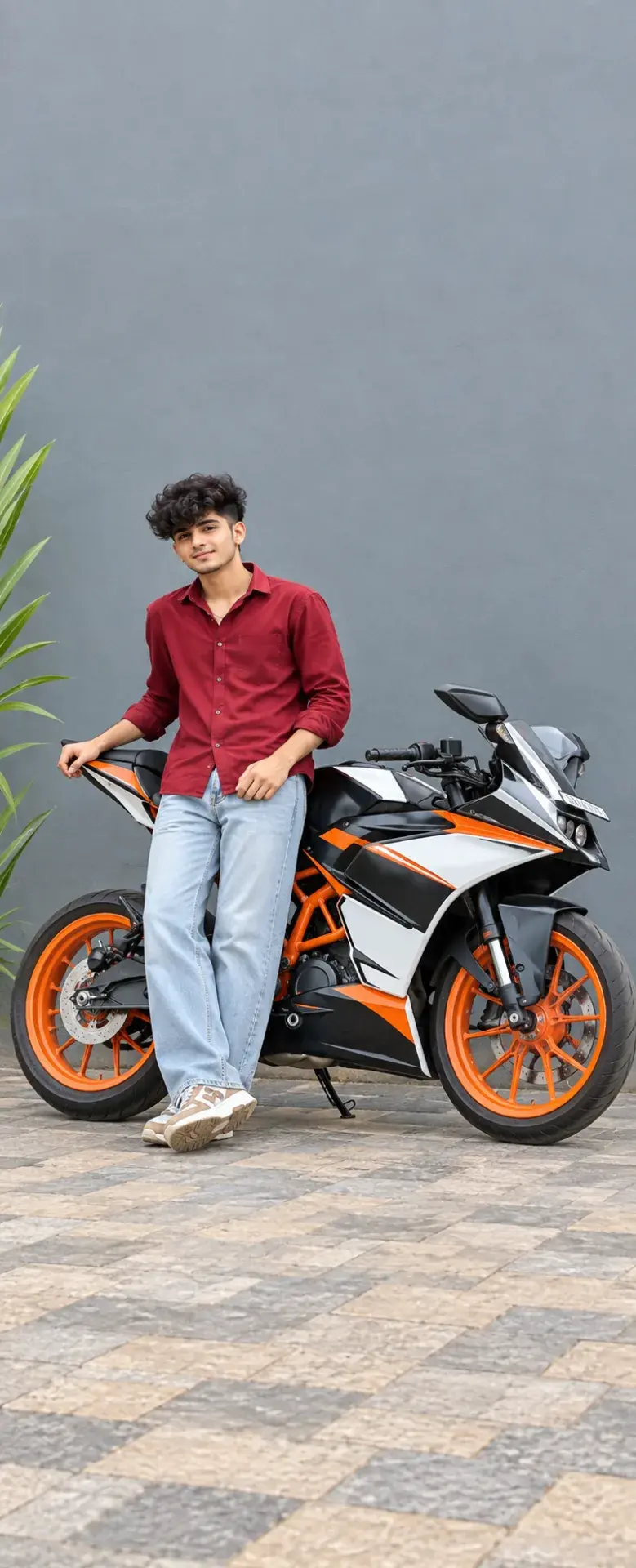 🏍️🔥 Sport Motorcycle Photography – Casual Men’s Lifestyle Portrait & Streetwear Style