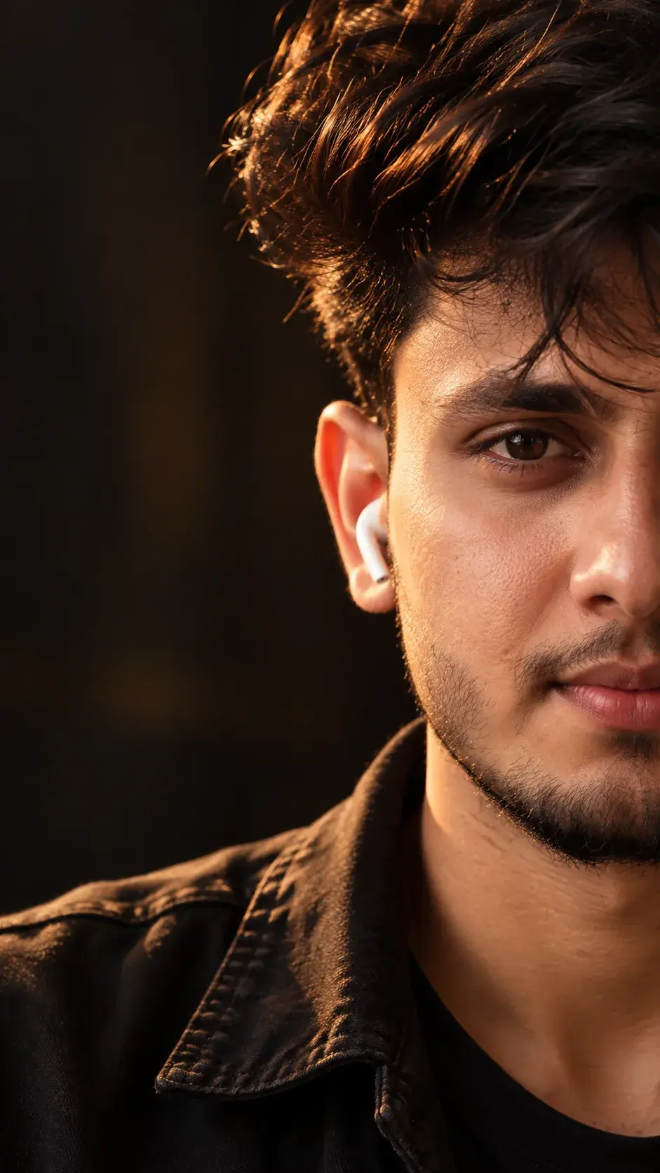 📸 Ultra-Realistic 4K Cinematic Half-Face Portrait Prompt